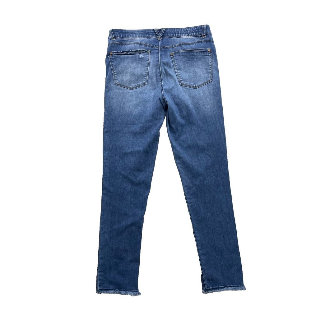 Mac and Me Women Jeans Size 8 Blue Frayed Hems 28" Inseam Denim 39-18